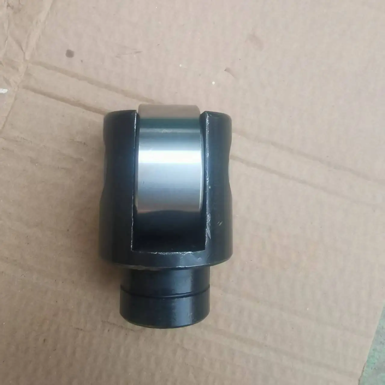Heavy Equipment Center - Center Frame Rollers for Load-bearing Lathes,