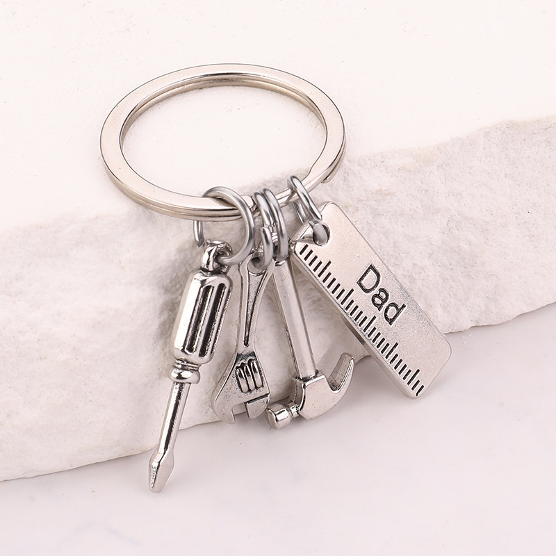 Chic Design Keychains for Dad  - Heavy Equipment Key Ring ulasan dan harga